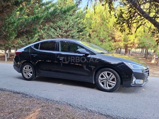 Hyundai Elantra 2018, 150,000 km - 2.0 л - Bakı