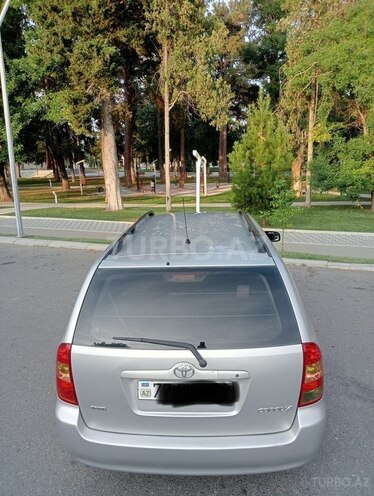 Toyota Corolla 2006, 280,000 km - 1.4 л - Xaçmaz