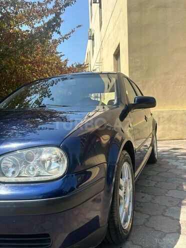 Volkswagen Golf 2001, 388,000 km - 1.6 l - Lənkəran