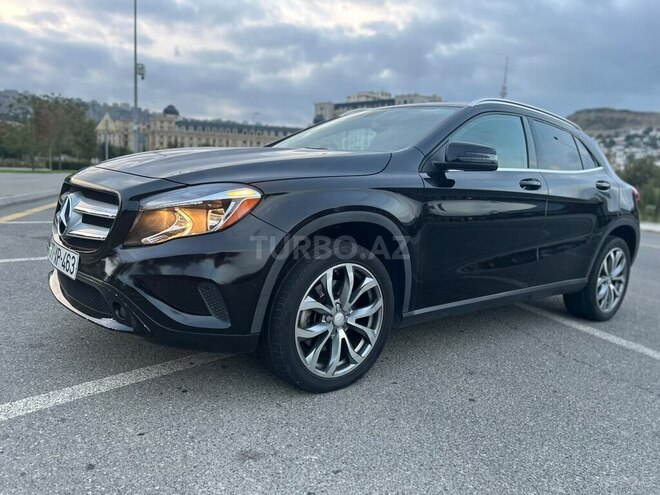 Mercedes GLA 250 4MATIC 2015, 123,000 km - 2.0 л - Bakı