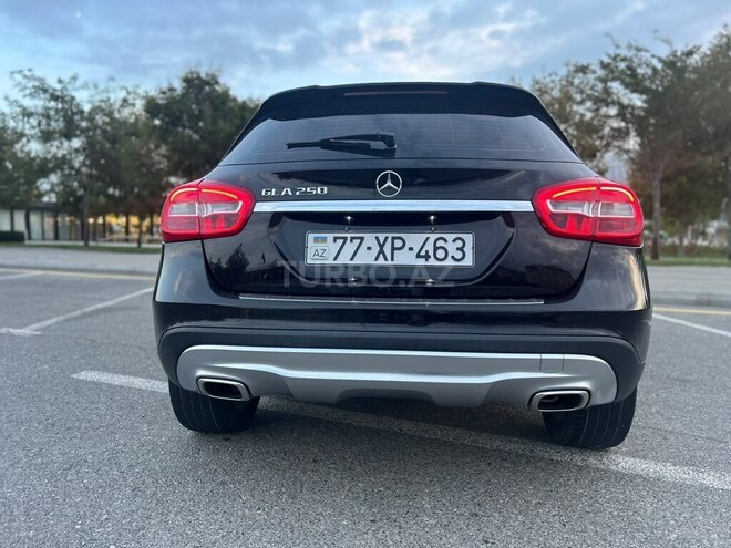 Mercedes GLA 250 4MATIC 2015, 123,000 km - 2.0 л - Bakı