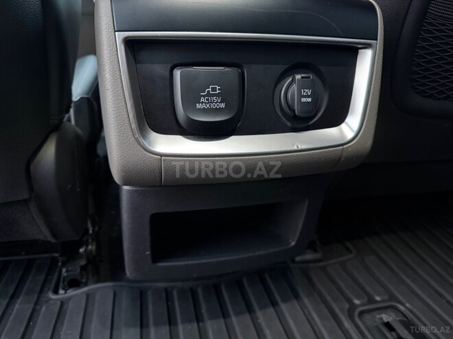 Kia Carnival 2024, 12,000 km - 1.6 l - Bakı