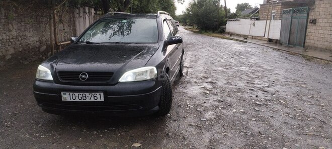 Opel Astra 1998, 600,000 km - 1.6 l - Quba