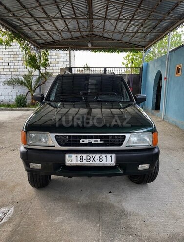 Opel Frontera 1994, 302,080 km - 2.3 l - Salyan