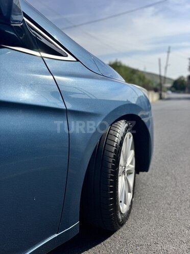 Hyundai i40 2012, 200,050 km - 1.7 l - Şəki