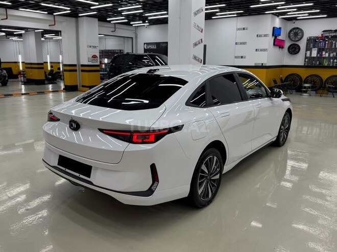 Changan Qiyuan A05 2024, 147,000 km - 1.5 l - Bakı