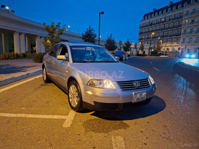 Volkswagen Passat 2004, 280,000 km - 1.8 l - Bakı