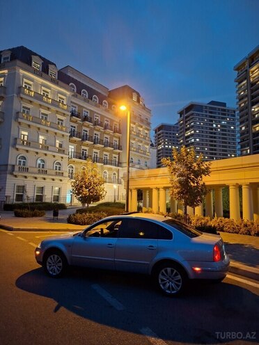 Volkswagen Passat 2004, 280,000 km - 1.8 l - Bakı