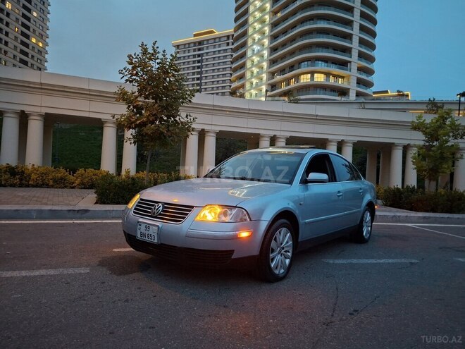 Volkswagen Passat 2004, 280,000 km - 1.8 l - Bakı