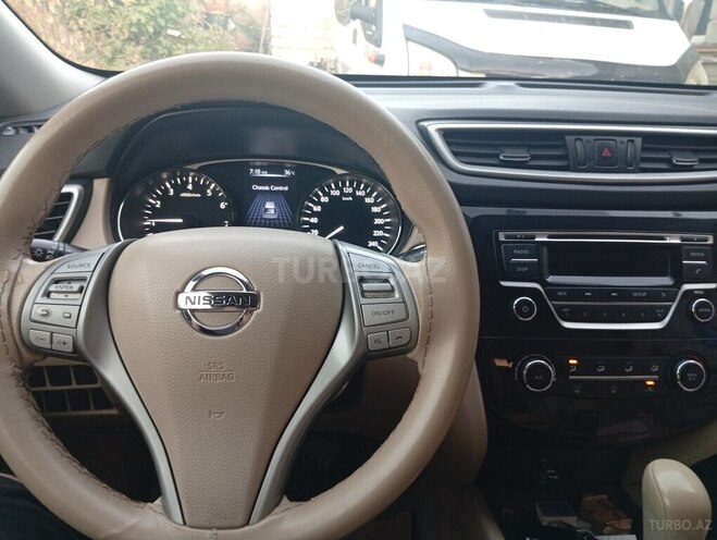 Nissan X-Trail 2014, 130,000 km - 2.5 l - Naxçıvan