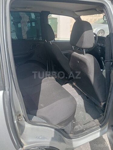 Chevrolet Niva 2004, 250,000 km - 1.7 l - Bakı