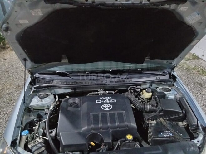 Toyota Corolla 2006, 269,000 km - 1.4 l - Şirvan