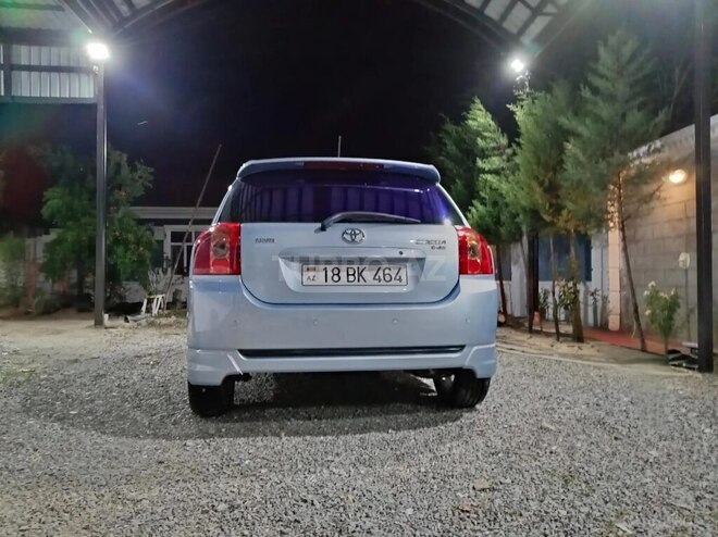 Toyota Corolla 2006, 269,000 km - 1.4 l - Şirvan