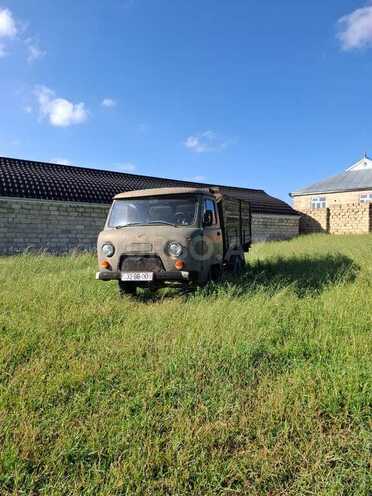 UAZ 3303 1990, 105,000 km - 2.4 л - Qobustan