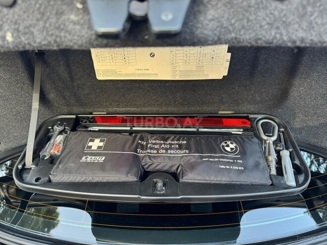BMW 525 2007, 210,000 km - 2.5 л - Bakı