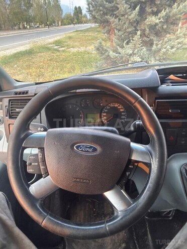 Ford Transit 2011, 145,000 km - 2.2 l - Qəbələ
