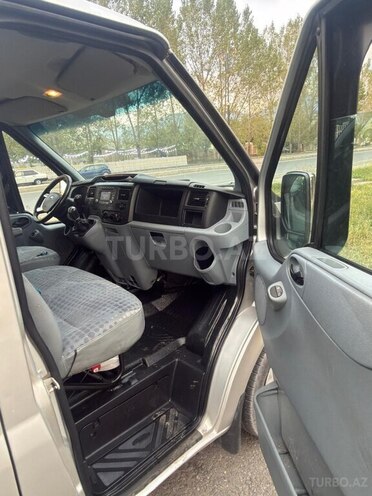 Ford Transit 2011, 145,000 km - 2.2 l - Qəbələ