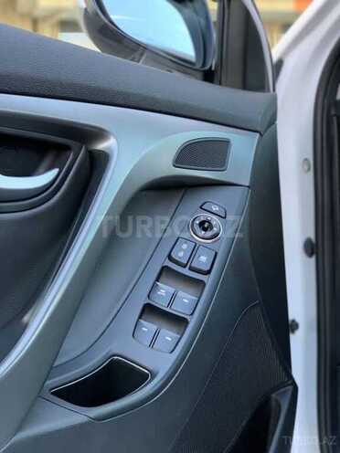 Hyundai Avante 2015, 167,855 km - 1.6 l - Bakı