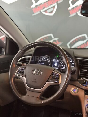 Hyundai Elantra 2018, 115,000 km - 2.0 l - Bakı