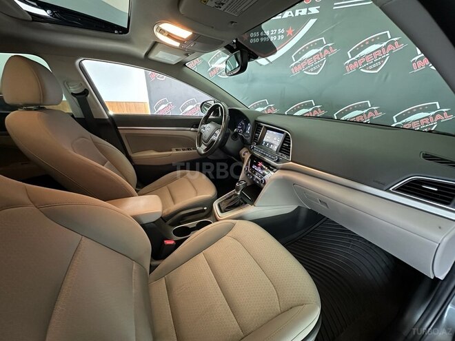 Hyundai Elantra 2018, 115,000 km - 2.0 l - Bakı
