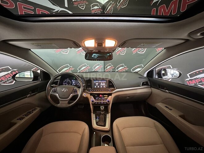 Hyundai Elantra 2018, 115,000 km - 2.0 l - Bakı
