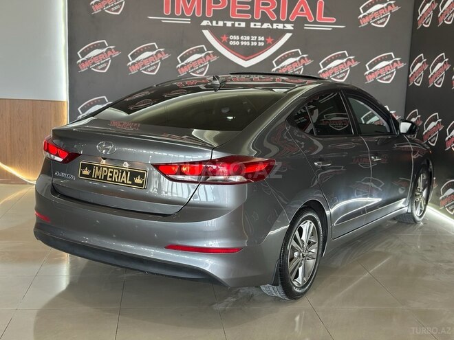 Hyundai Elantra 2018, 115,000 km - 2.0 l - Bakı