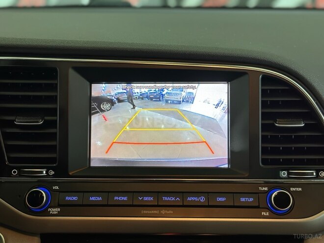 Hyundai Elantra 2018, 115,000 km - 2.0 l - Bakı