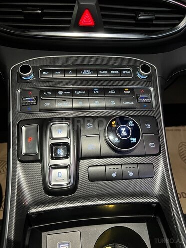 Hyundai Santa Fe 2023, 49,000 km - 1.6 l - Bakı