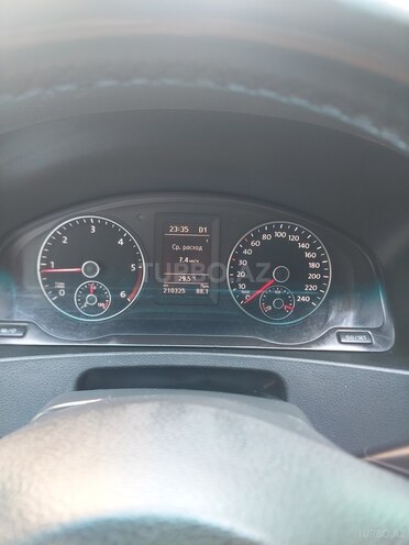 Volkswagen Caravelle 2014, 228,000 km - 2.0 l - Bakı
