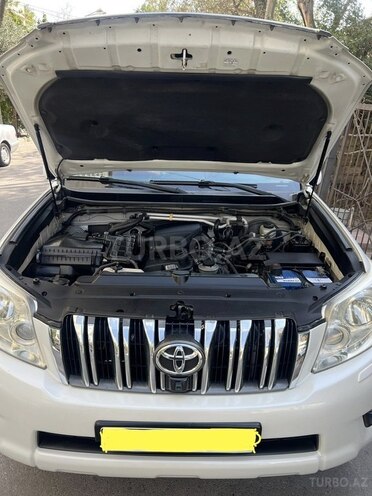 Toyota Land Cruiser Prado 2010, 183,000 km - 2.7 l - Bakı