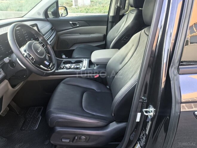 Kia Carnival 2025, 21,943 km - 1.6 l - Bakı