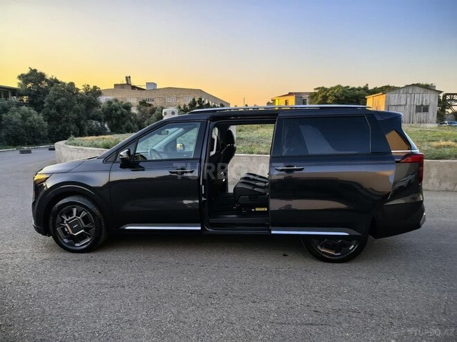 Kia Carnival 2025, 21,943 km - 1.6 l - Bakı