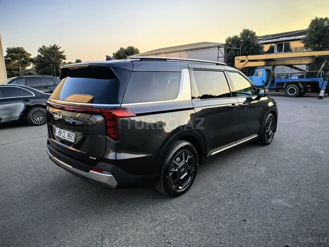 Kia Carnival 2025, 21,943 km - 1.6 l - Bakı
