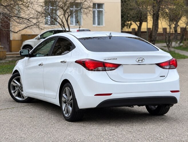 Hyundai Elantra 2014, 220,000 km - 1.8 л - Gəncə