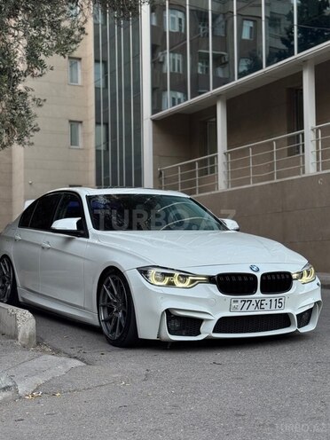 BMW  2016, 206,000 km - 2.0 l - Bakı