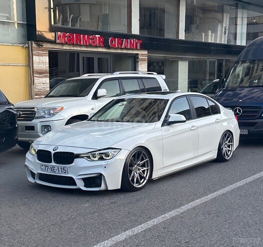 BMW  2016, 206,000 km - 2.0 l - Bakı
