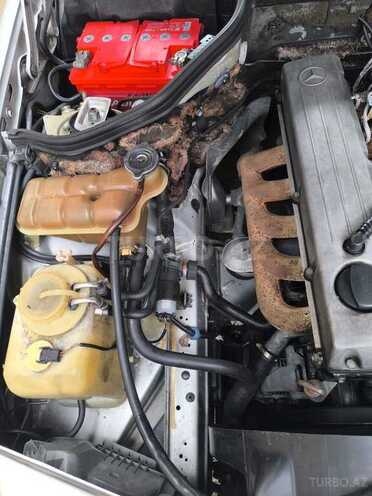Mercedes 230 E 1990, 220,000 km - 2.3 l - Bakı