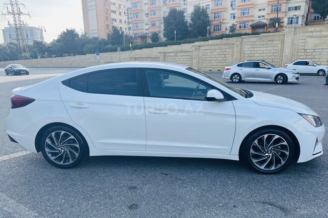 Hyundai Elantra 2019, 162,544 km - 2.0 l - Bakı