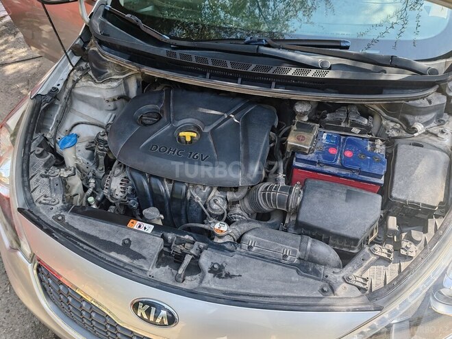 Kia Cerato 2013, 213,000 km - 2.0 l - Bakı