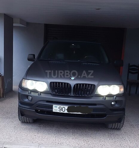 BMW X5 2002, 350,000 km - 4.4 l - Astara