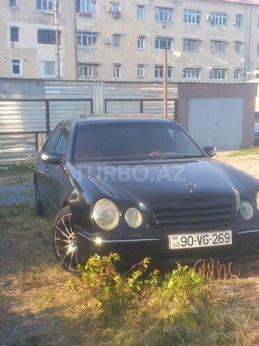 Mercedes E 320 2000, 264,000 km - 3.2 l - Şəki