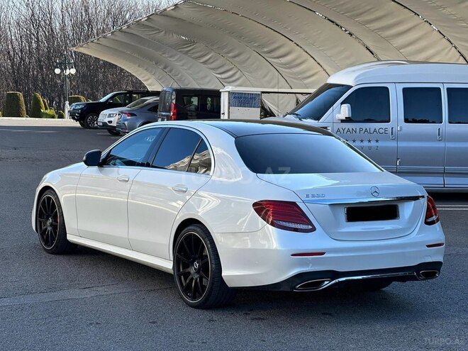 Mercedes E 300 2016, 208,460 km - 2.0 l - Gəncə