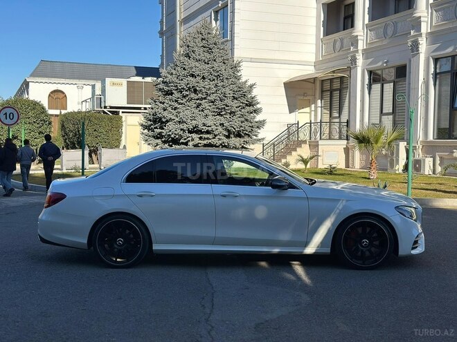Mercedes E 300 2016, 208,460 km - 2.0 l - Gəncə