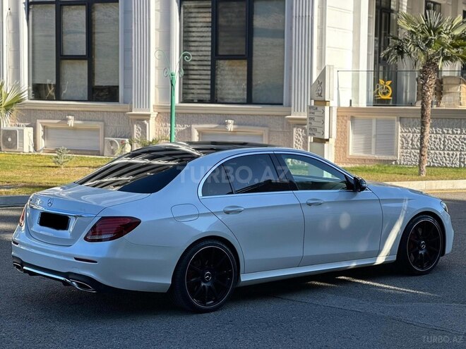 Mercedes E 300 2016, 208,460 km - 2.0 l - Gəncə