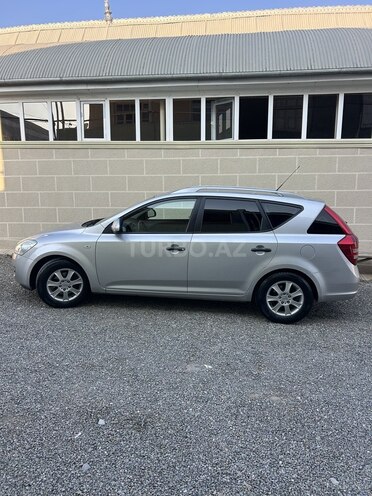 Kia  2008, 246,000 km - 1.6 l - Gəncə