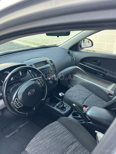Kia  2008, 246,000 km - 1.6 l - Gəncə