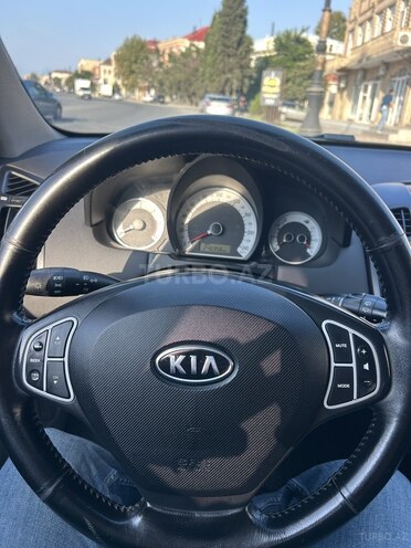 Kia  2008, 246,000 km - 1.6 l - Gəncə