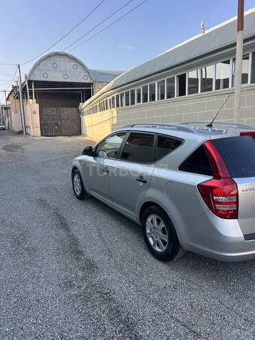 Kia  2008, 246,000 km - 1.6 l - Gəncə