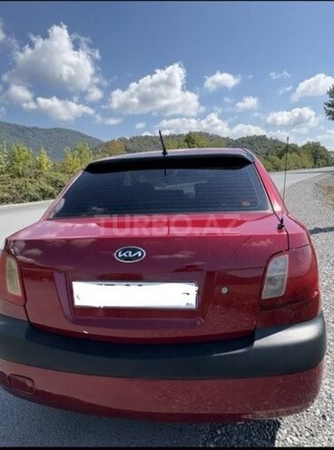 Kia Rio 2008, 270,000 km - 1.4 l - Qəbələ