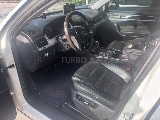 Volkswagen Touareg 2011, 319,000 km - 3.6 l - Bakı
